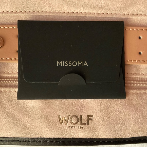 WOLF Est.1834”Chloe”Laser Cut Leather Jewelry Portfolio Case NWOT - Picture 7 of 16